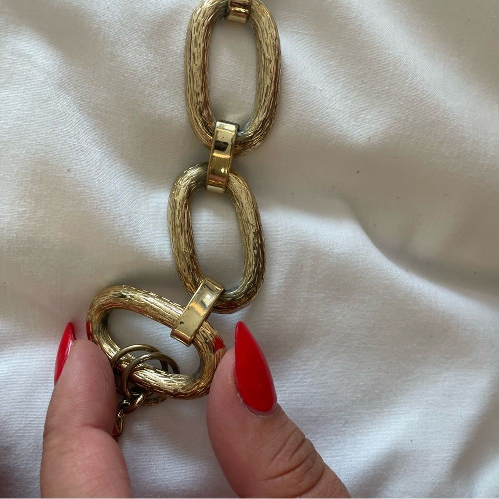 Large gold link bracelet - Picture 6 of 7